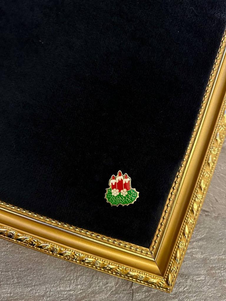 Винтажная брошь «Свечки»