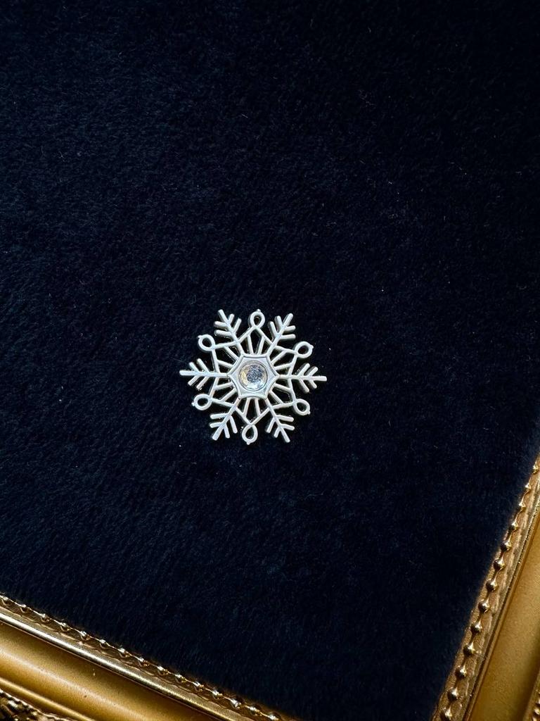 Винтажная брошь «Снежинка-1»