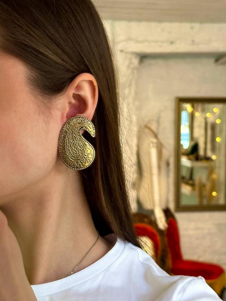 Винтажные клипсы «Бута»