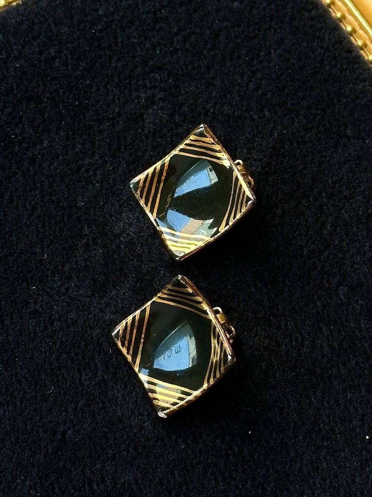 Винтажные клипсы «Черный квадрат»