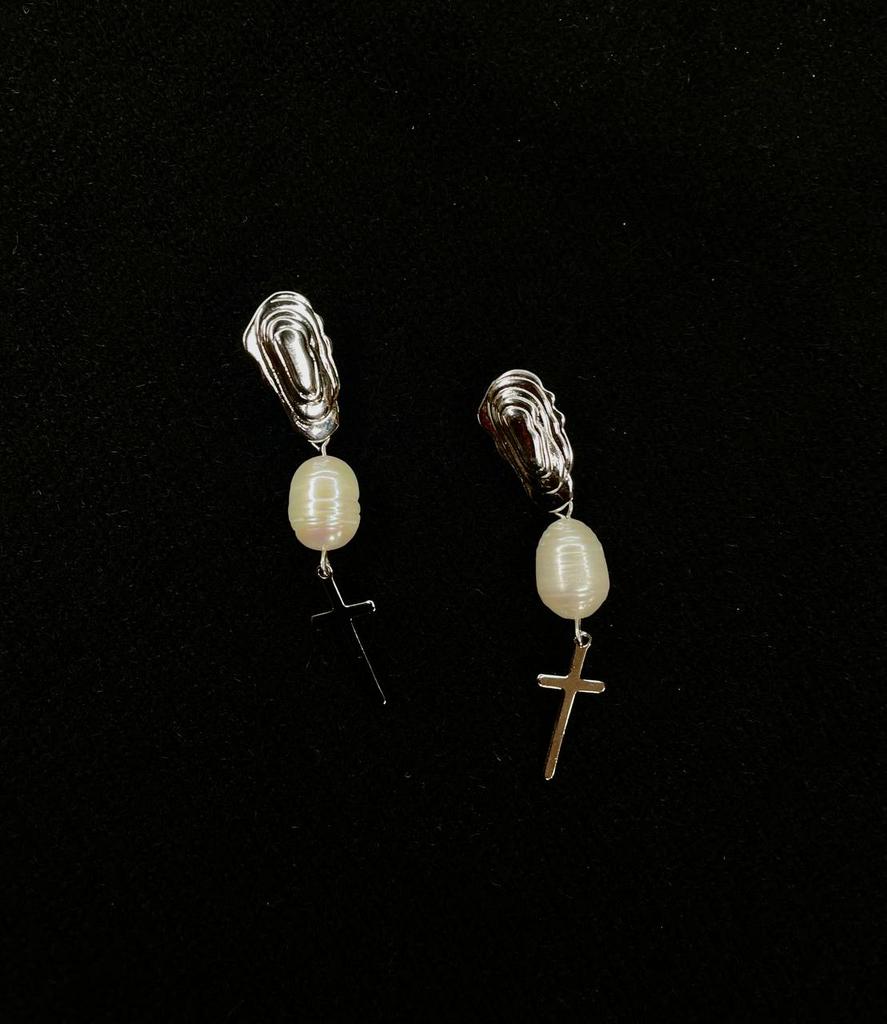 Серьги «Кресты» с натуральным жемчугом