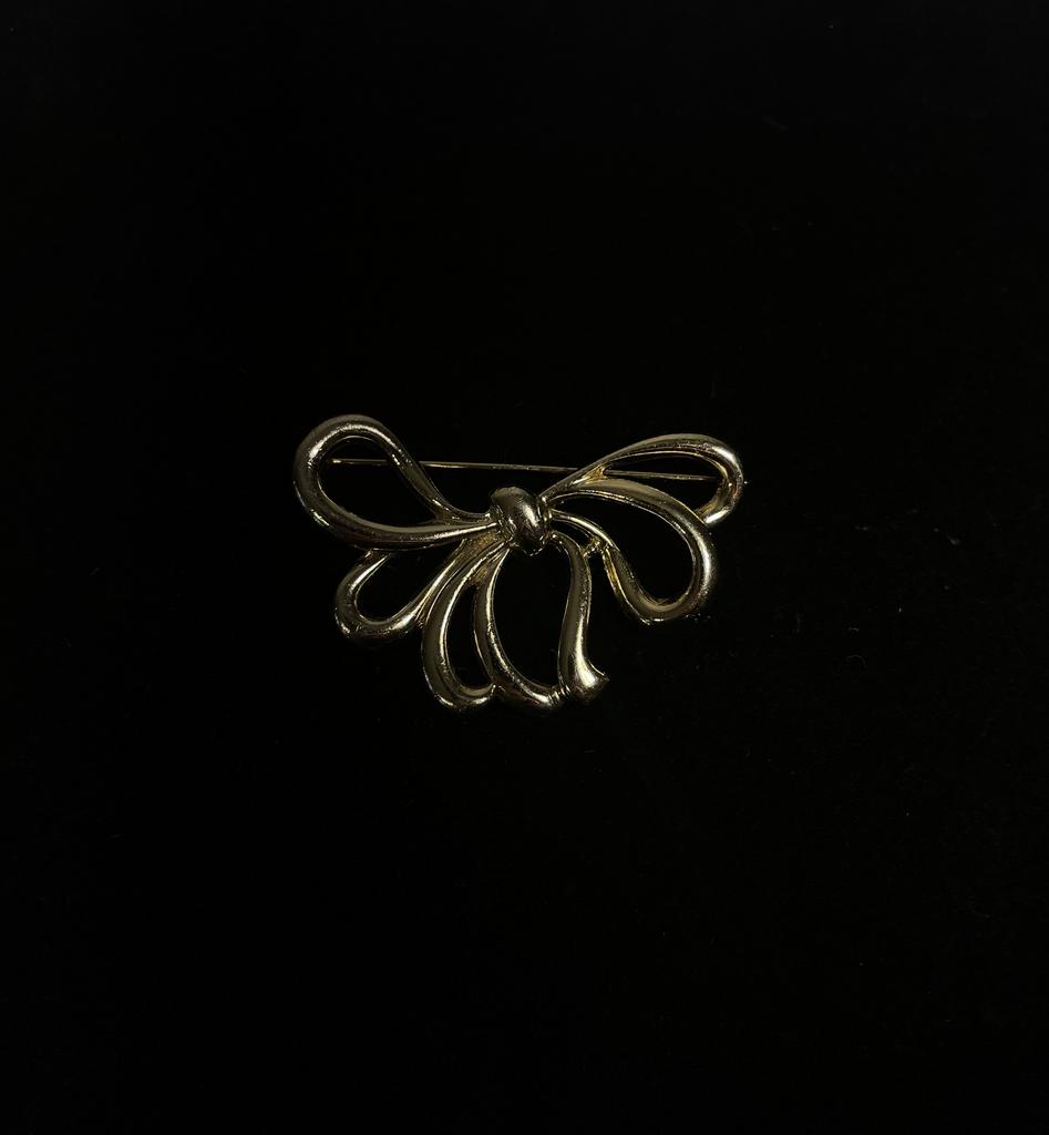 Винтажная брошь «Бантик в золоте»