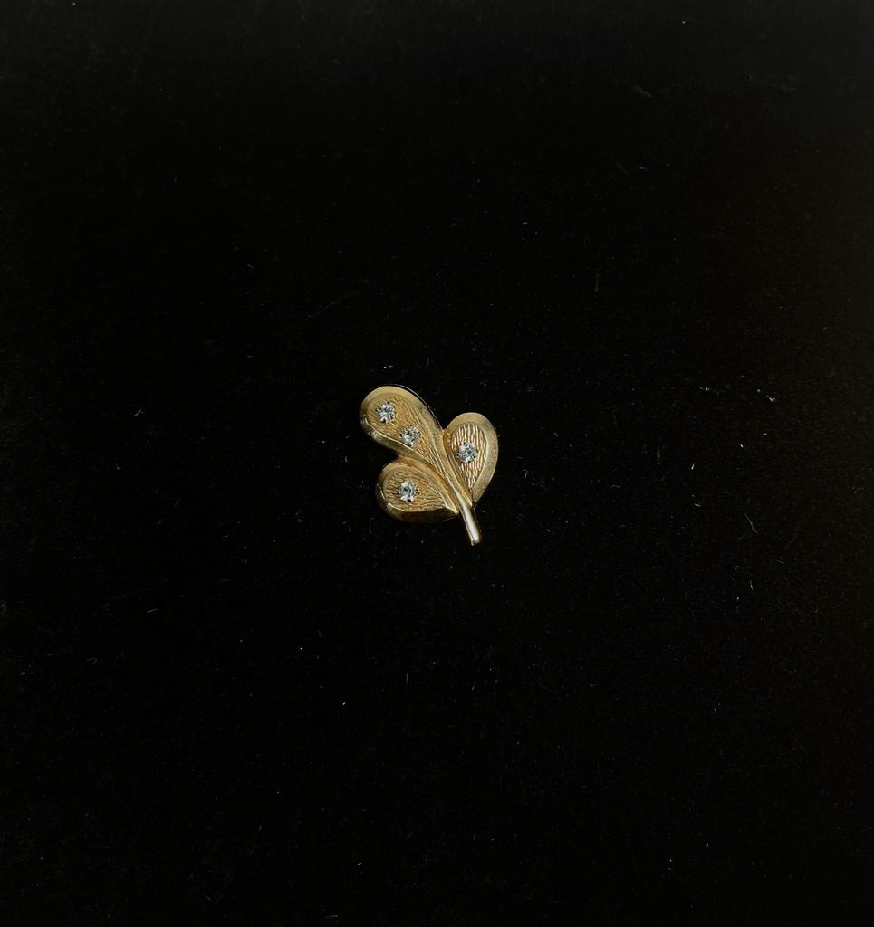 Винтажная брошь «Капли росы-2»