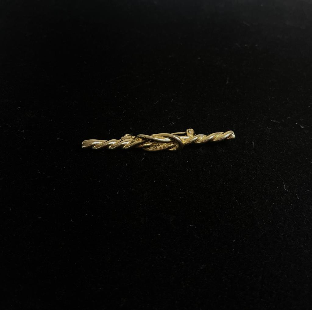 Винтажная брошь «Тоненькая»