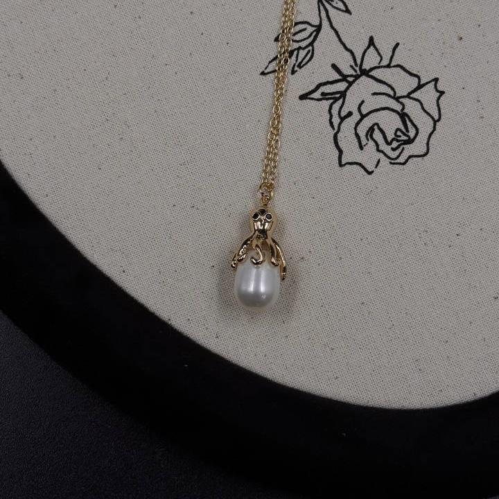 Подвеска  «Octopus pearl»