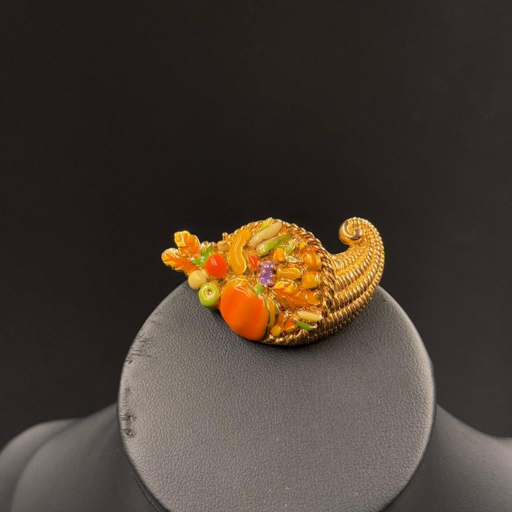 Винтажная Брошь "Whatever you want"