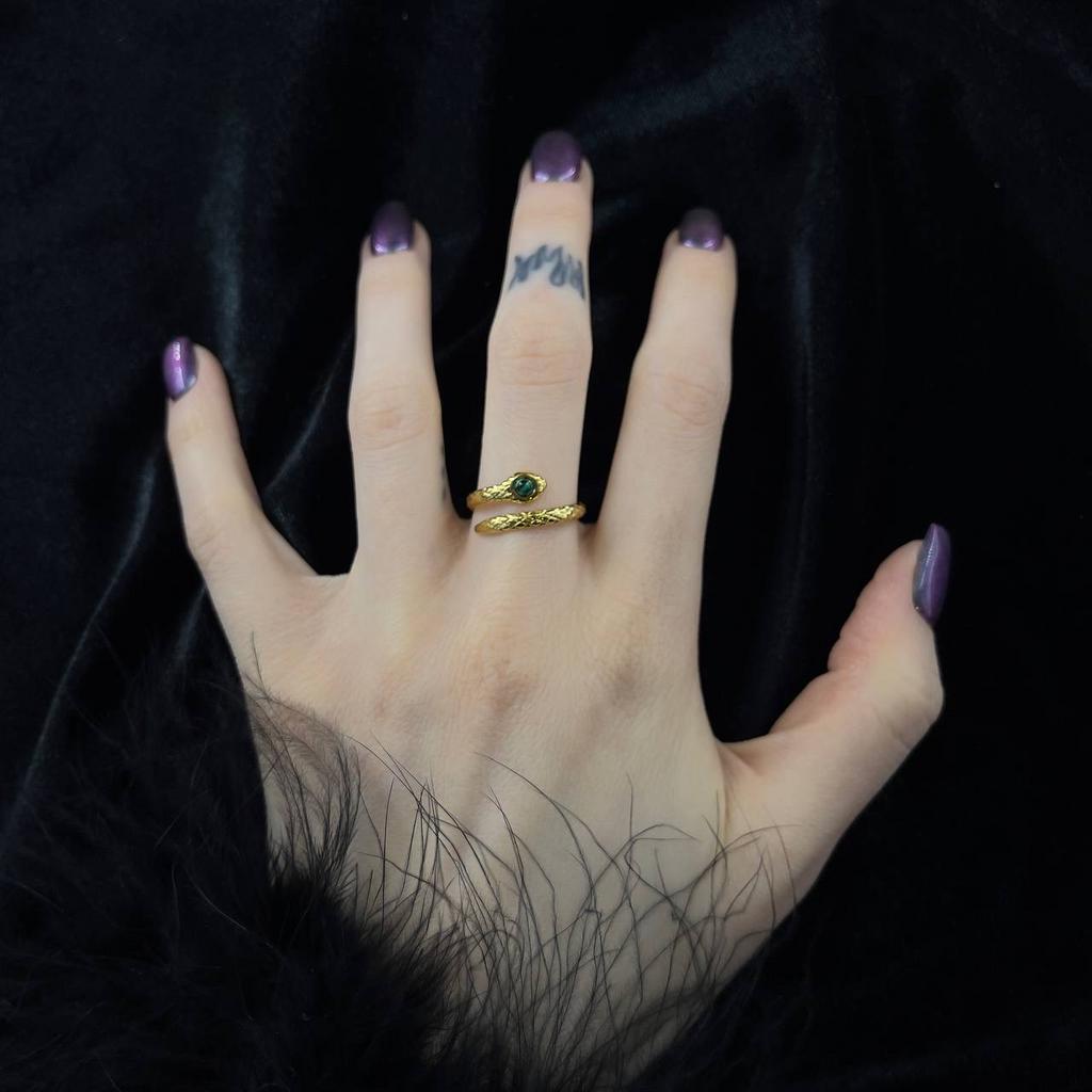 Кольцо «Нагайна»