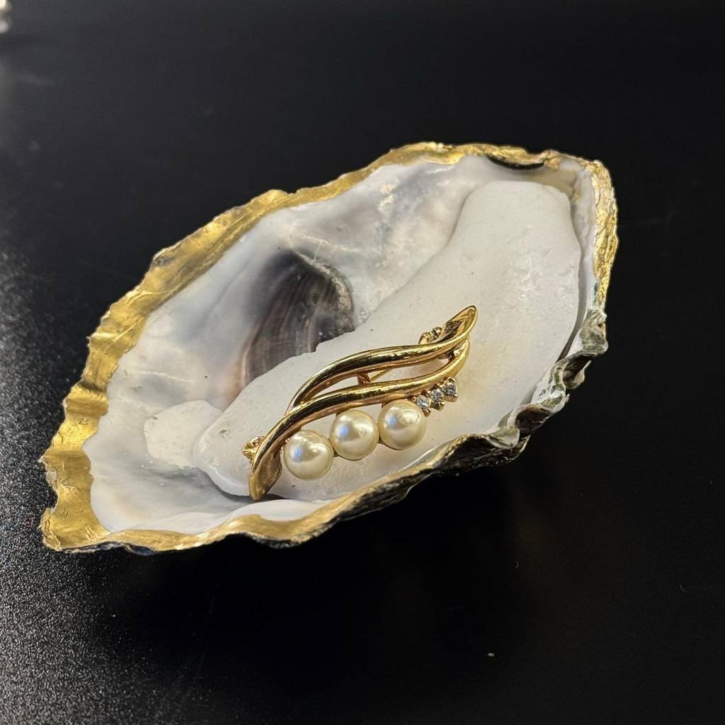 Винтажная брошь Roman