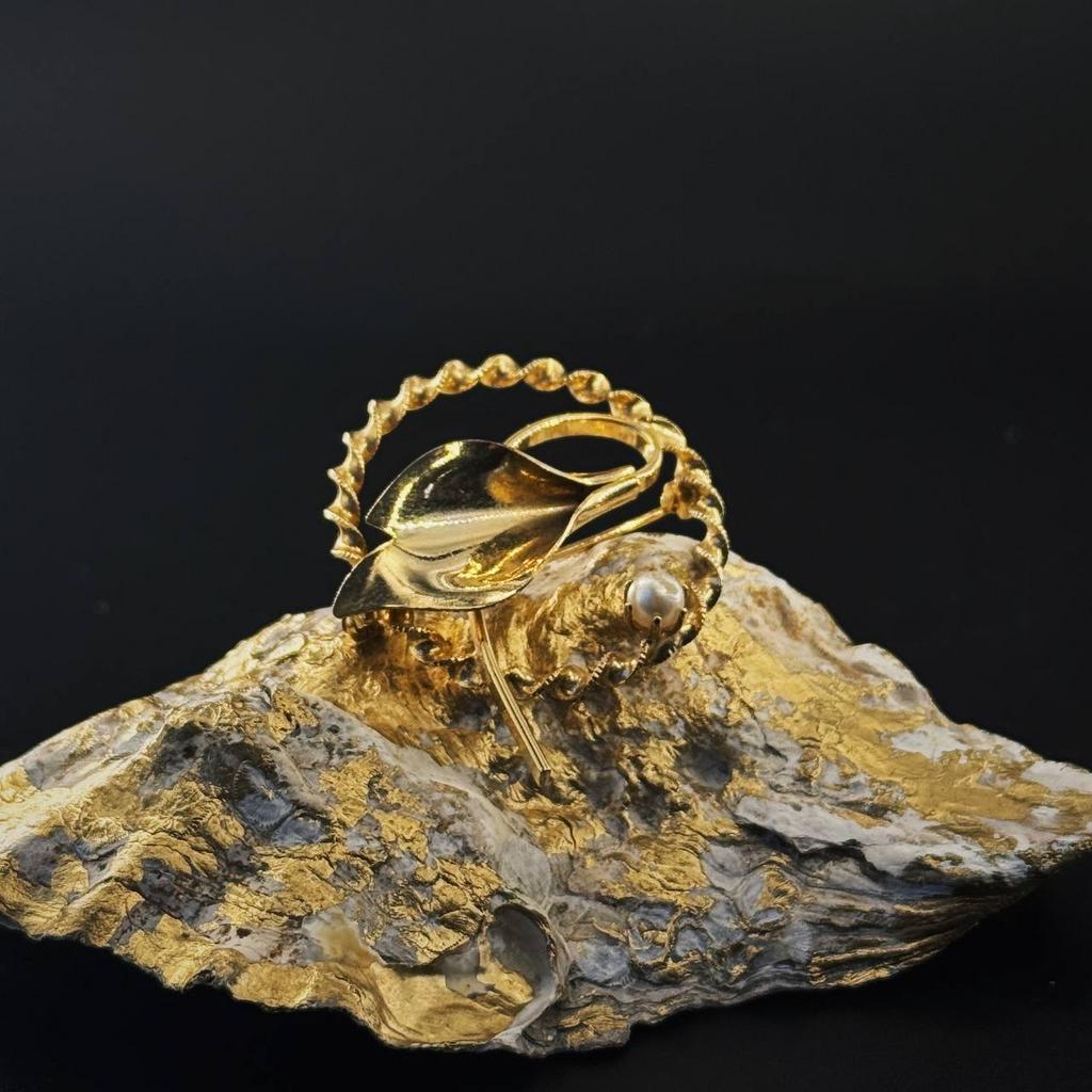 Винтажная брошь "Весеннее настроение"