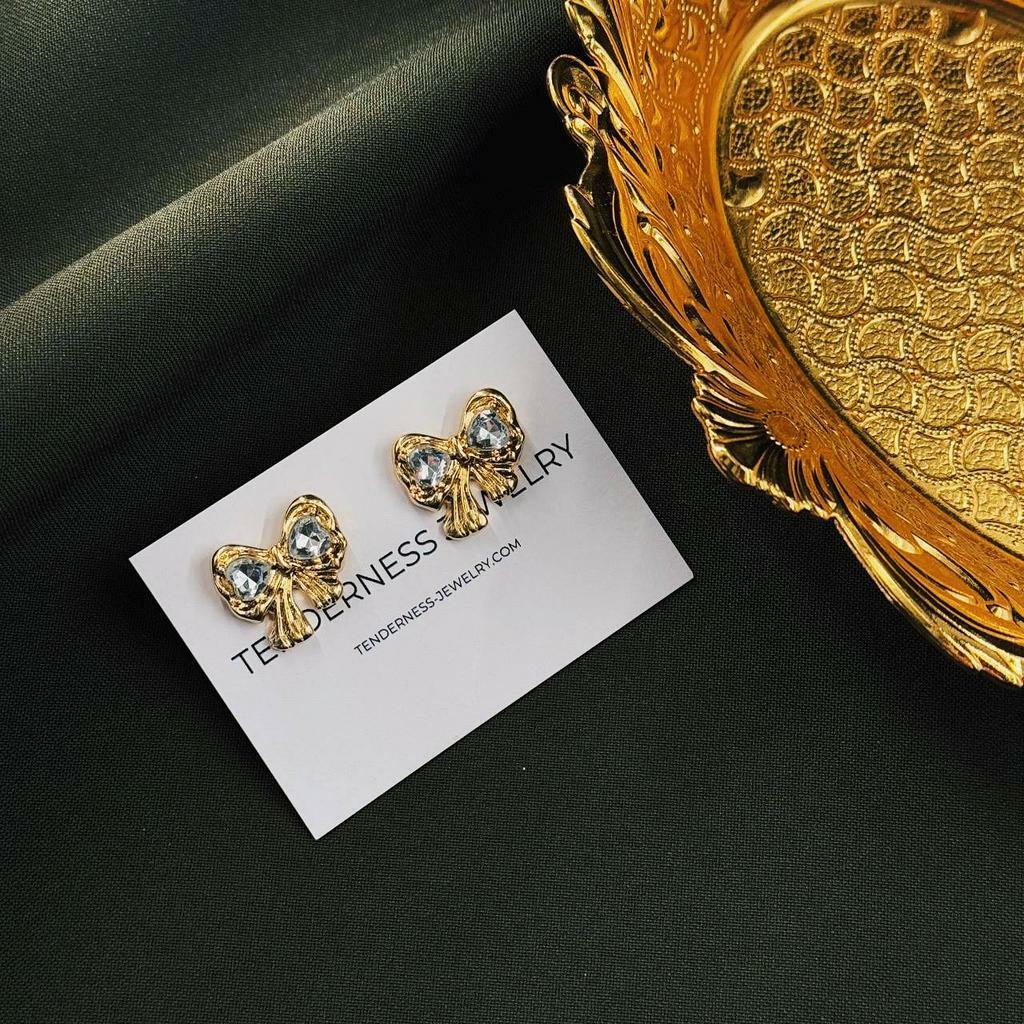 Серьги "Бантики с камешком"