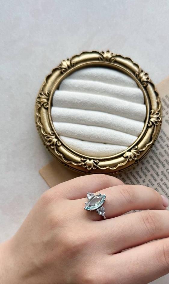 Кольцо «Нежное прикосновение» 16 размер