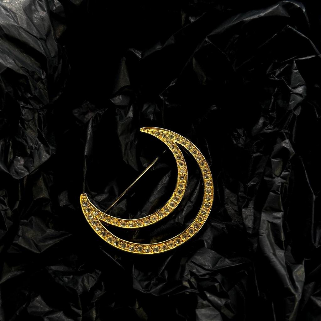 Винтажная брошь-полумесяц «Исполнит все твои желания»