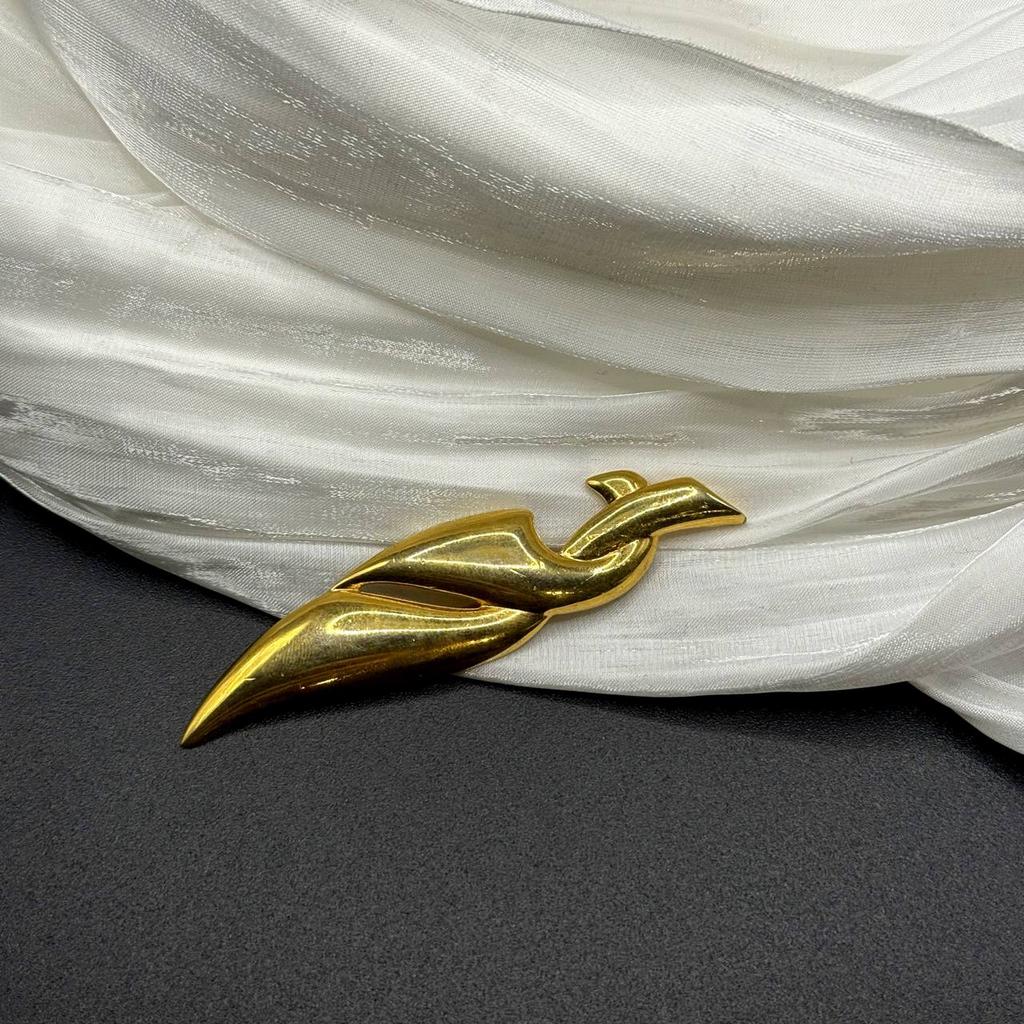 Винтажная брошь "Привычка к прекрасному", Napier, США, 70е