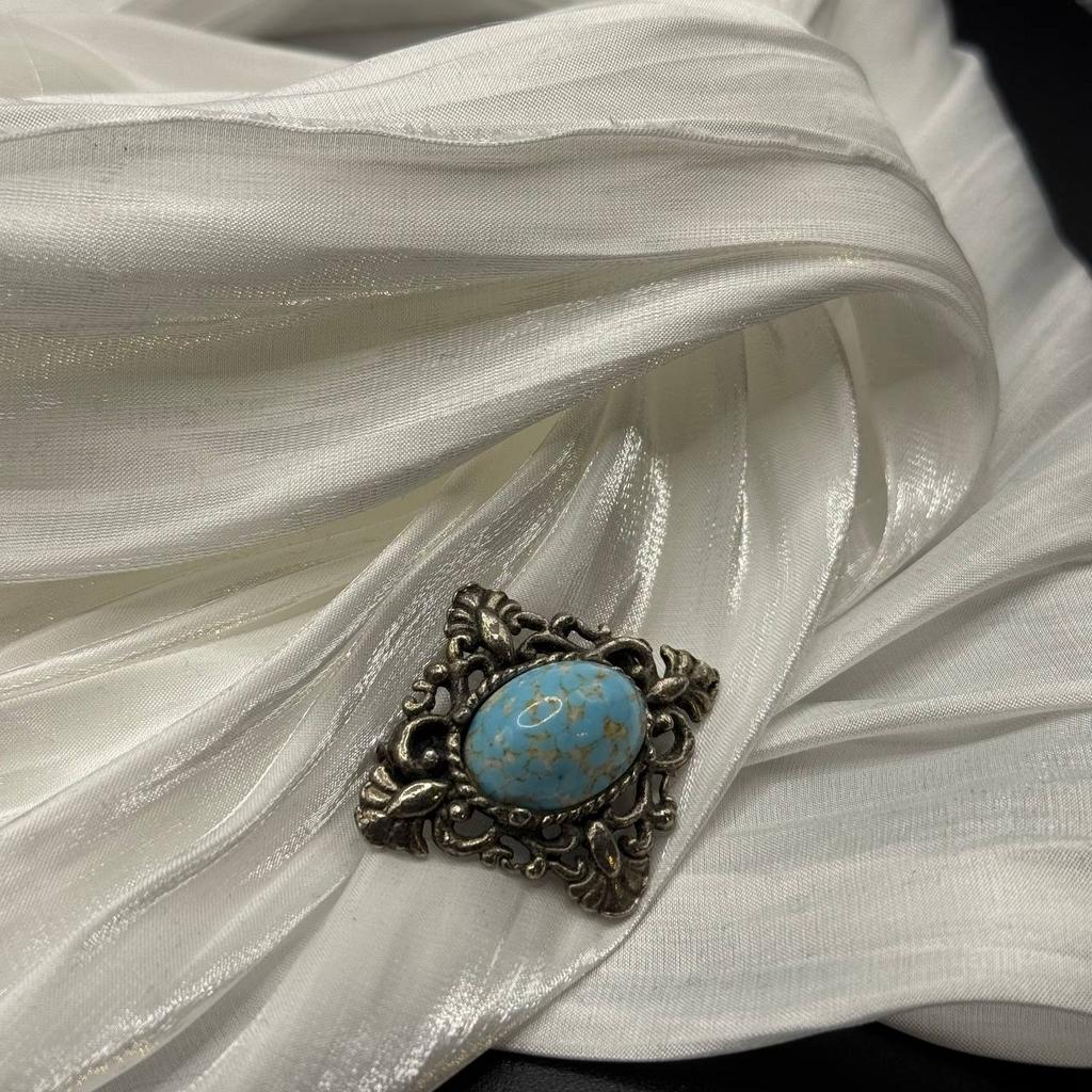 Винтажная брошь "Форма доверия", США, 70е