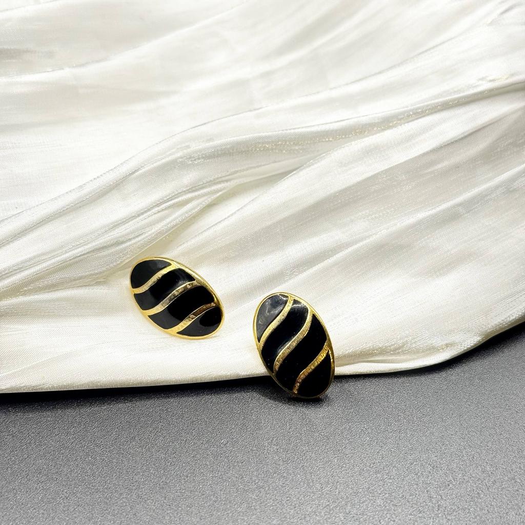 Винтажные серьги Trifari "Ciselure", США, 70е