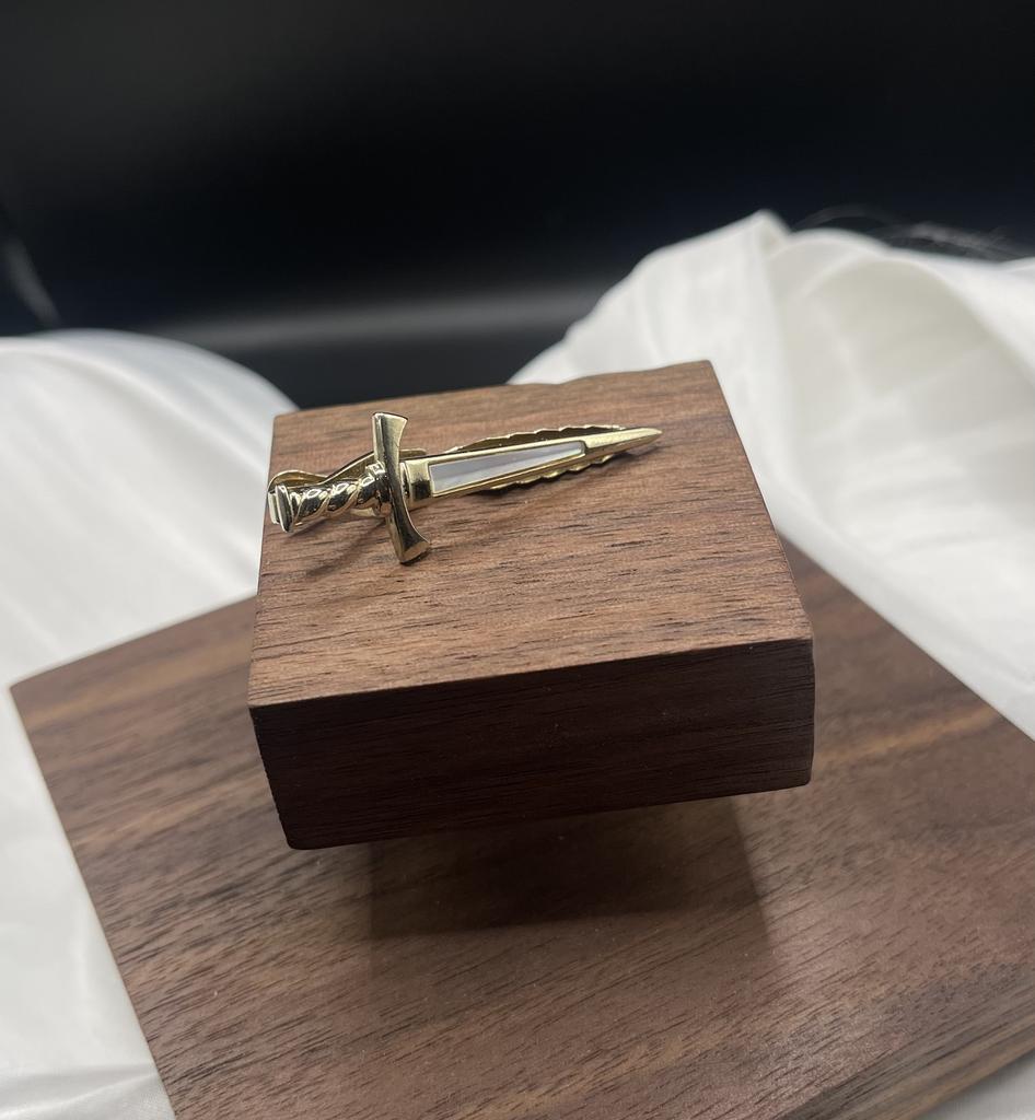 Винтажный зажим для галстука «Кинжал»