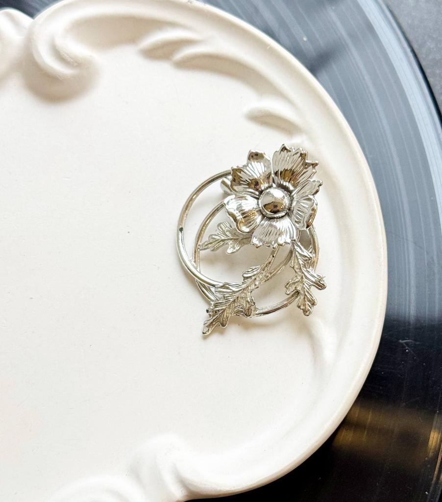 Винтажная брошь «Изящный бутон» 80-90е