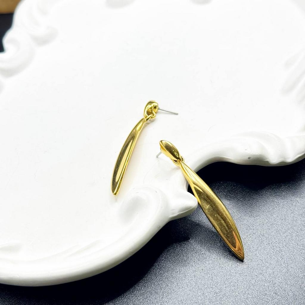 Винтажные серьги «Песнь элегантности» Napier, 70е