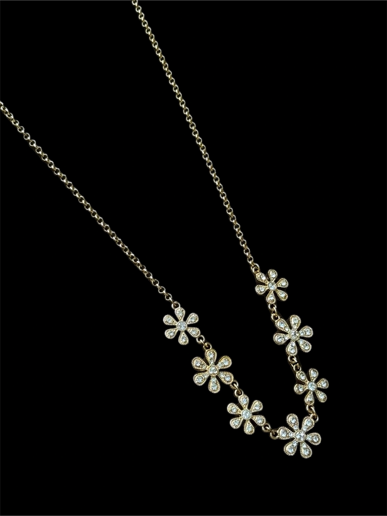 Колье “Precious daisies”