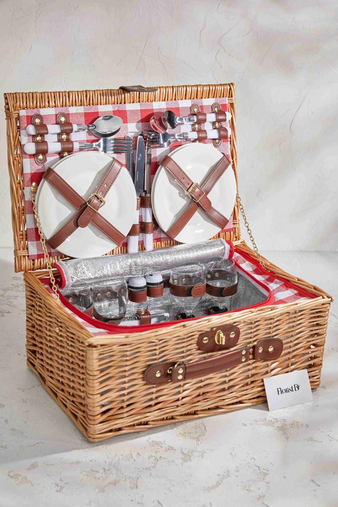 Корзина-чемодан для пикника на 4 персоны