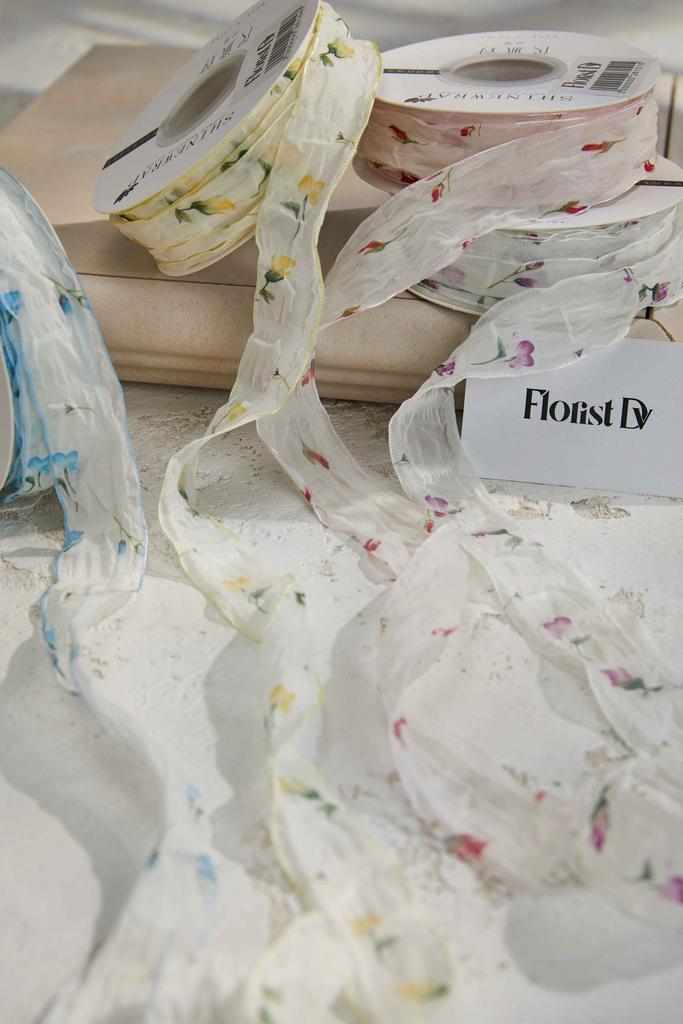 Дизайнерская лента Нежный узор