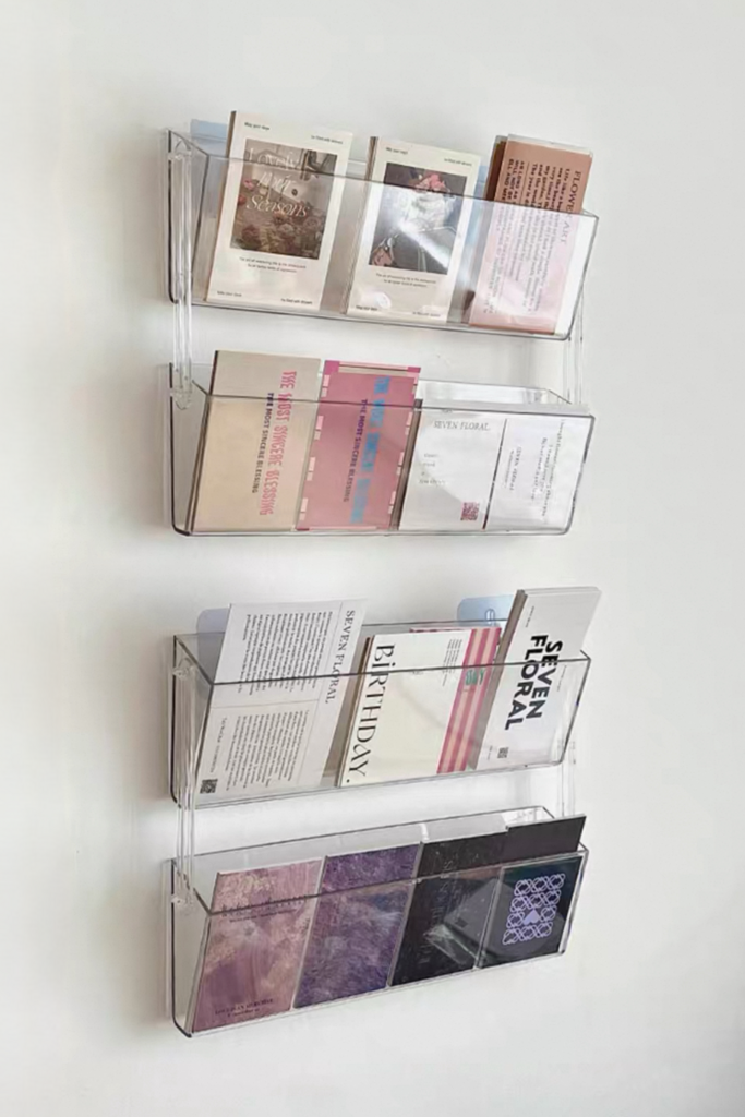 Акриловая стойка для открыток - Подвесная