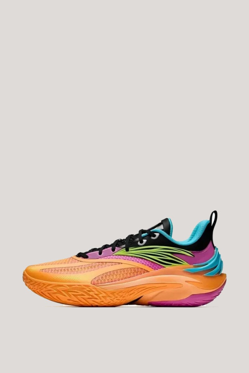 БАСКЕТБОЛЬНЫЕ КРОССОВКИ ANTA SHOCK WAVE 8