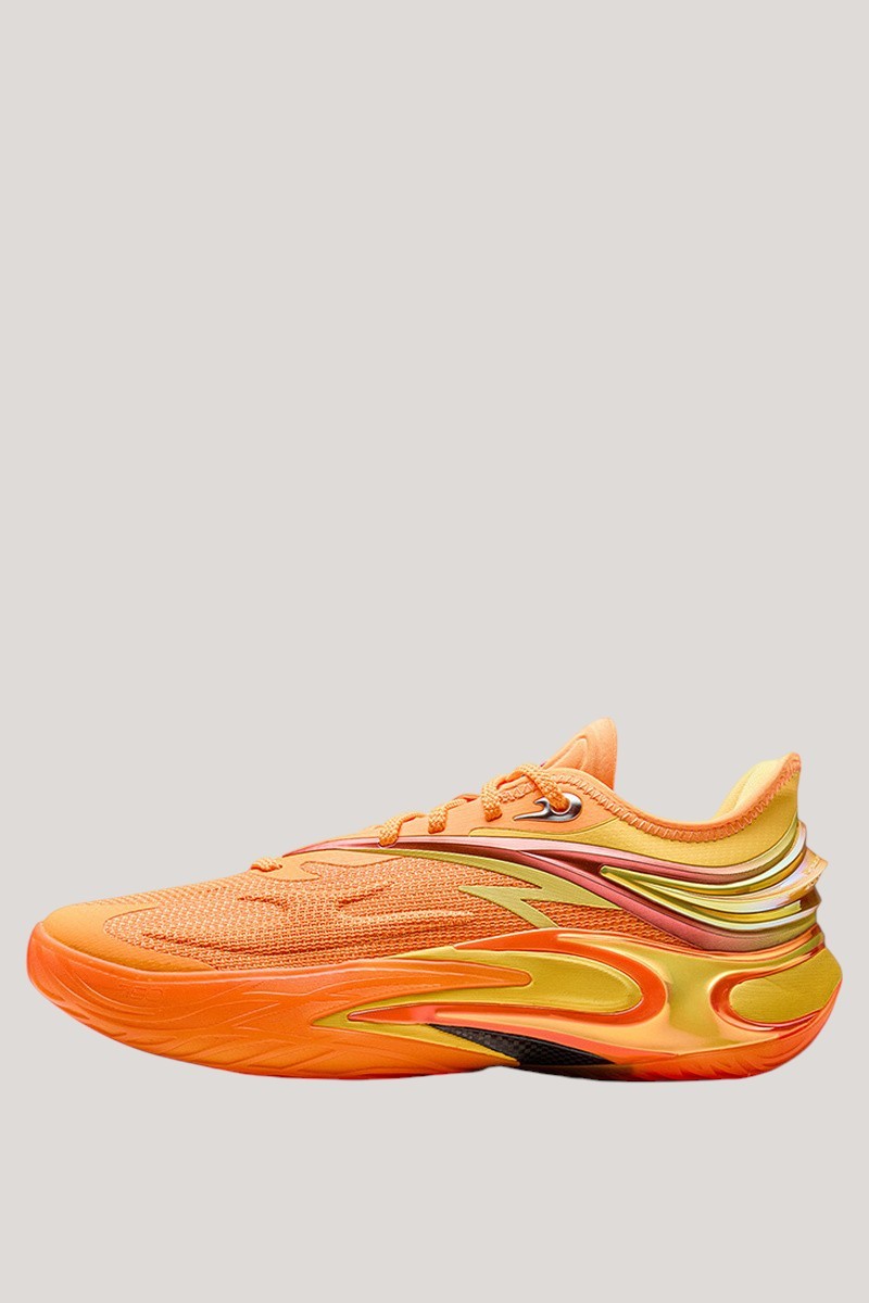 БАСКЕТБОЛЬНЫЕ КРОССОВКИ ANTA SHOCK WAVE 8 PRO