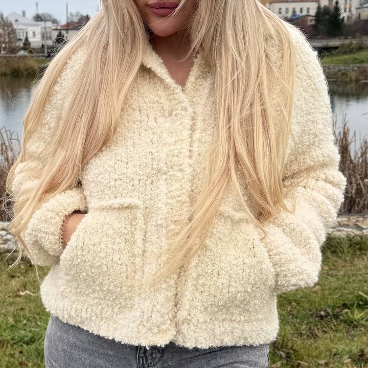 Вязанная куртка