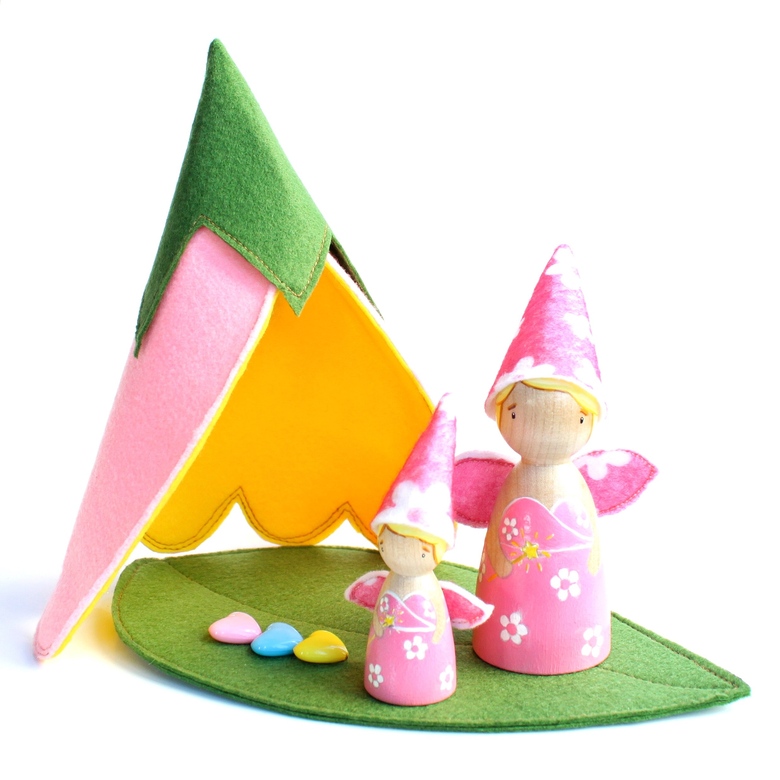 Мама фея с дочкой и цветочным домиком Игровой набор деревянных куколок Цветочный