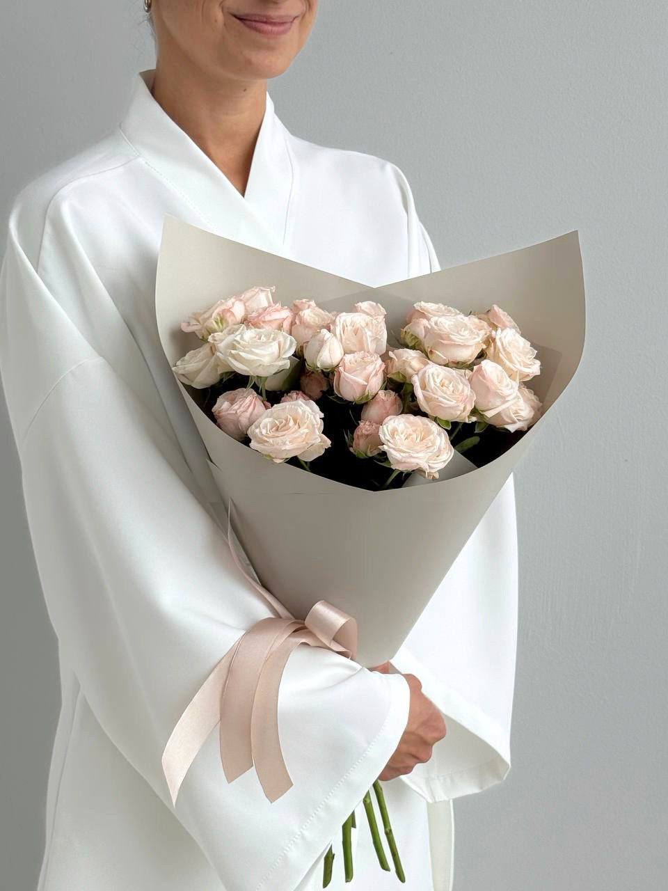 Кустовые пион. розы Бомбастик 9 шт