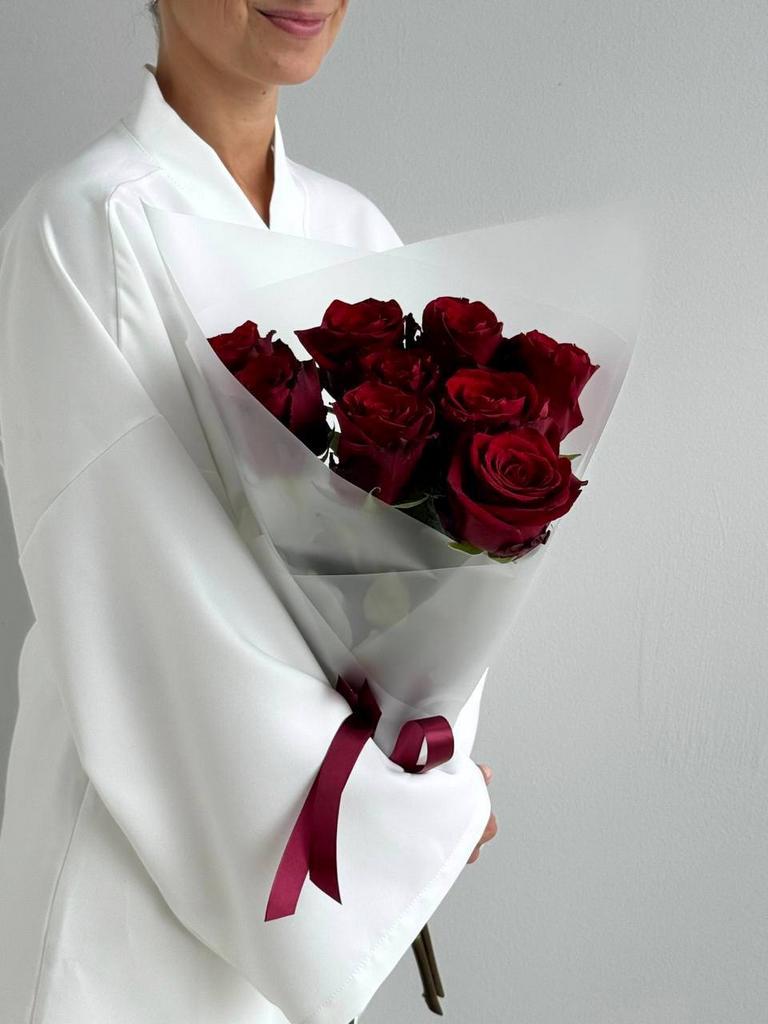 Красные розы классика - 9 шт