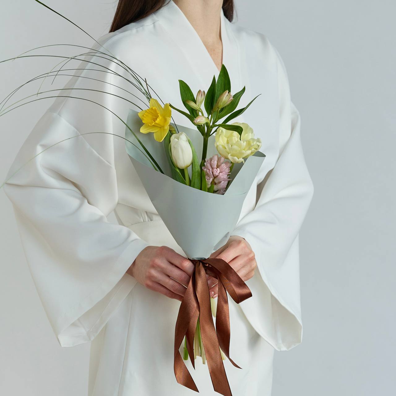 Нежный весенний букет xS