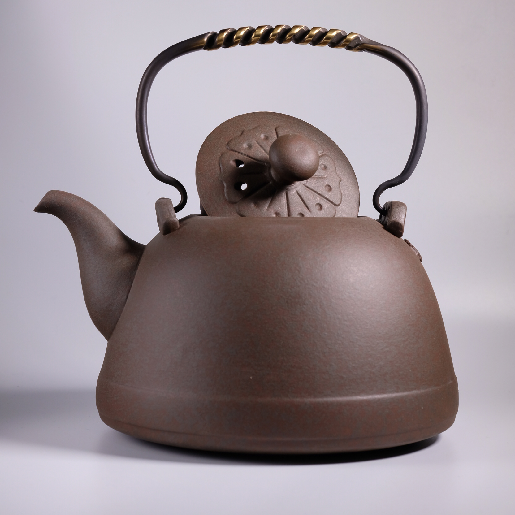 Шуй Ху 1,3 ручка винтовая (Чайник для приготовления воды)