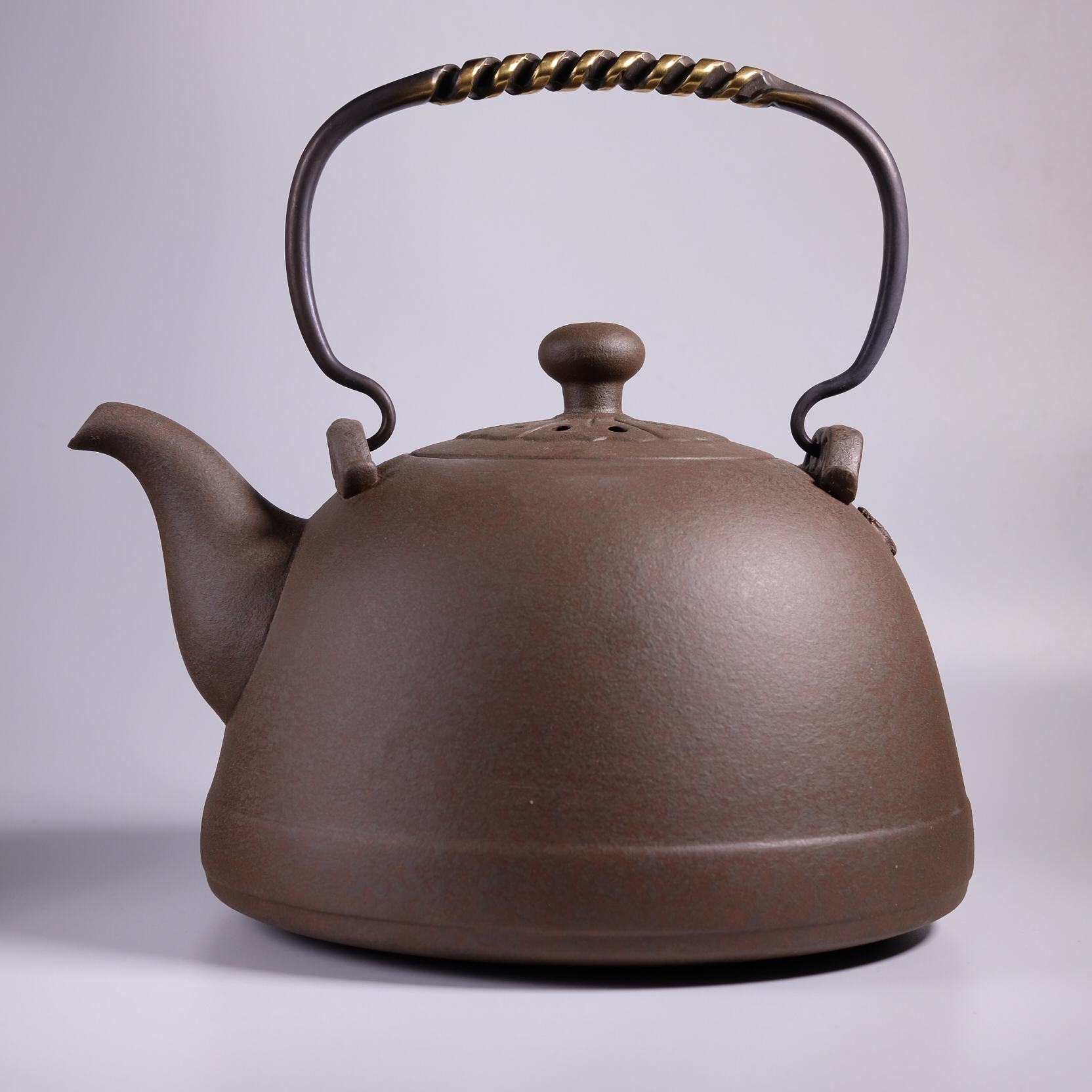 Шуй Ху 1,3 ручка винтовая (Чайник для приготовления воды)