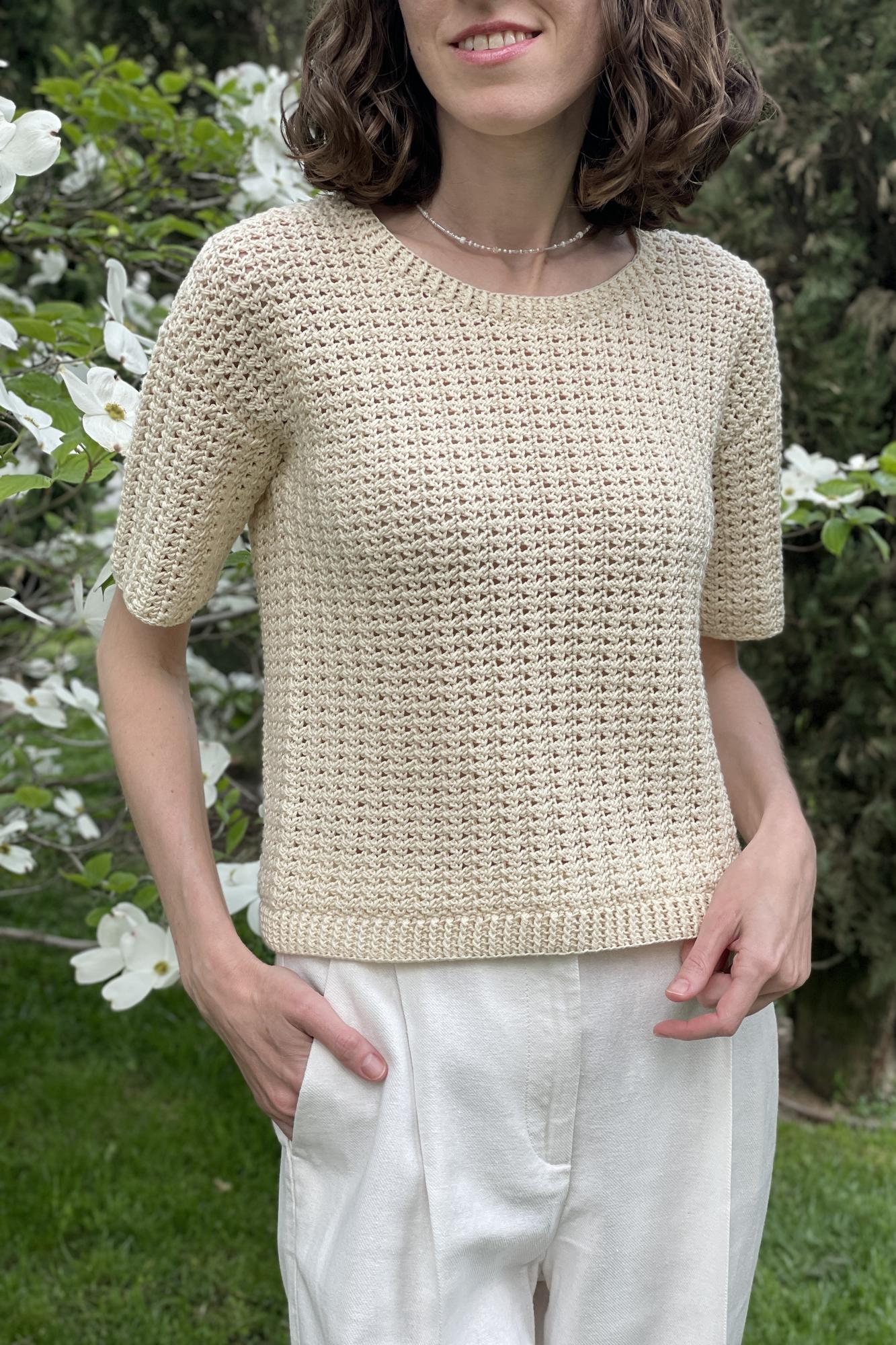 МК "Джемпер/футболка Майя" крючком