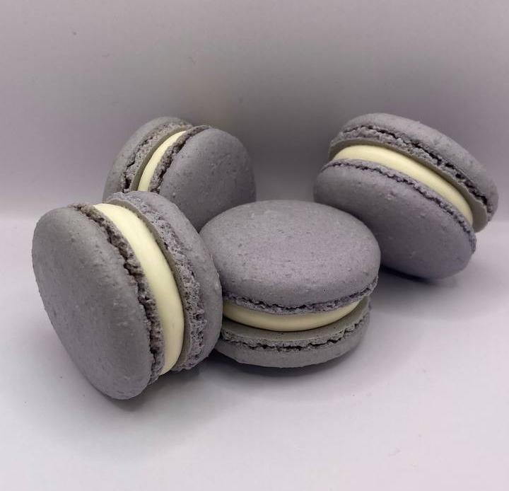 Фиалка-Чёрная смородина