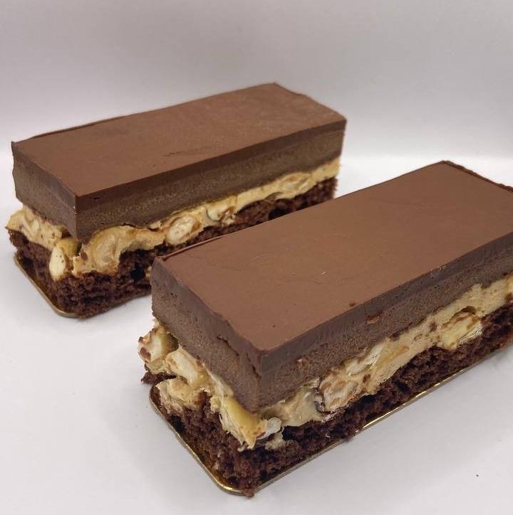 Пирожное Фундук-карамель