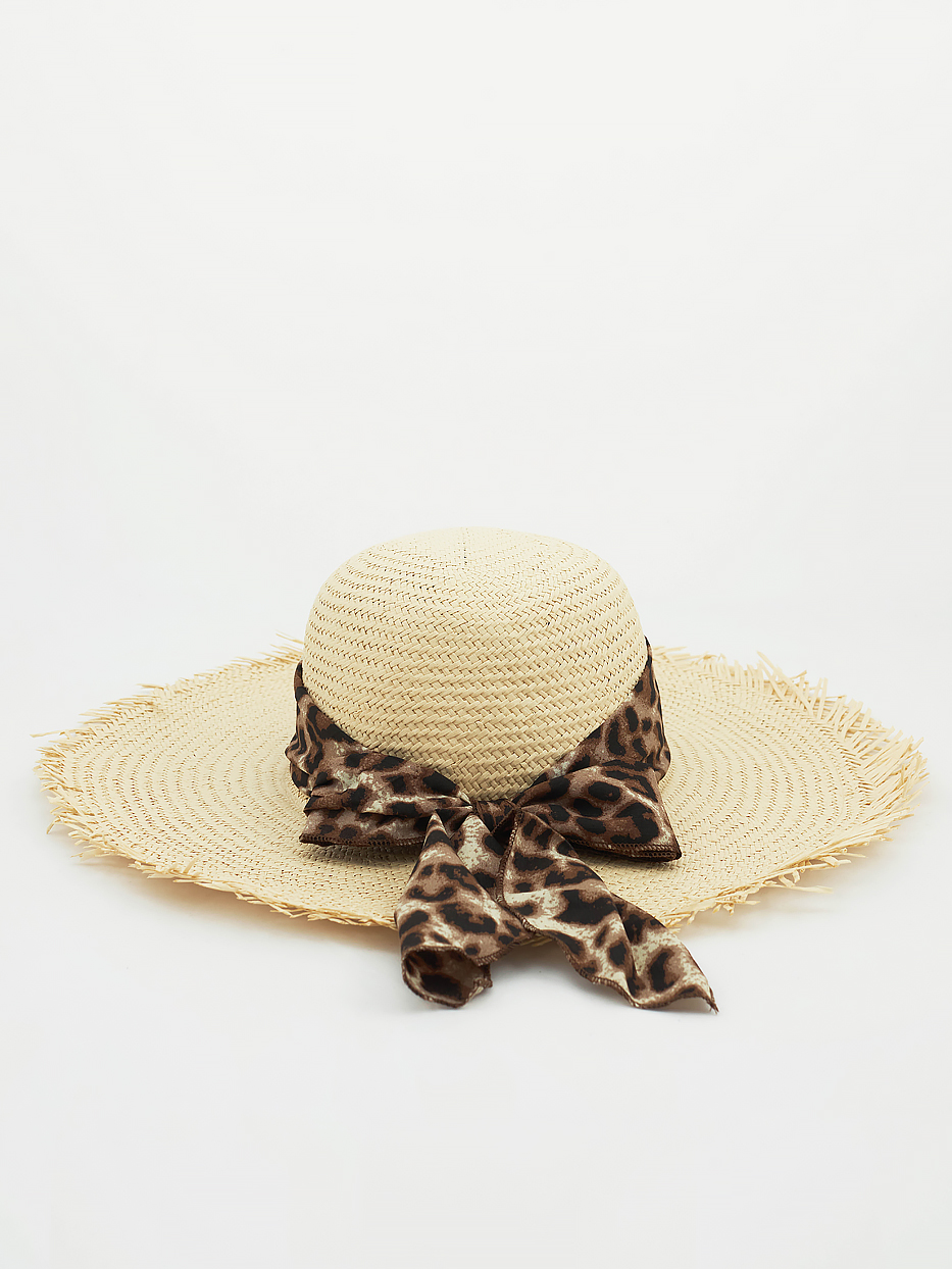 B11-115 leopard