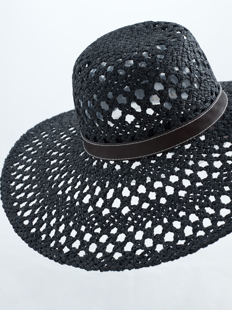 PB029665_n black