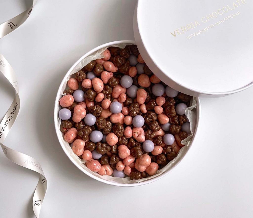 Ассорти фирменных драже из ягод