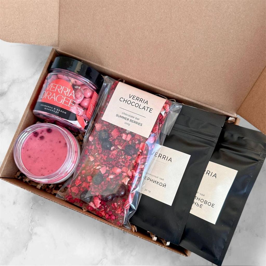 Подарочный бокс M №7