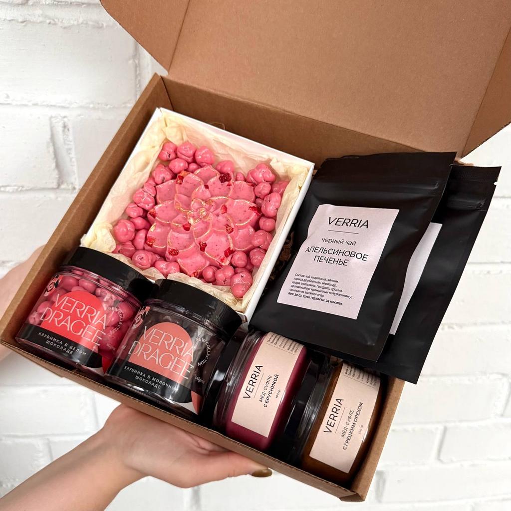 Подарочный бокс L №14