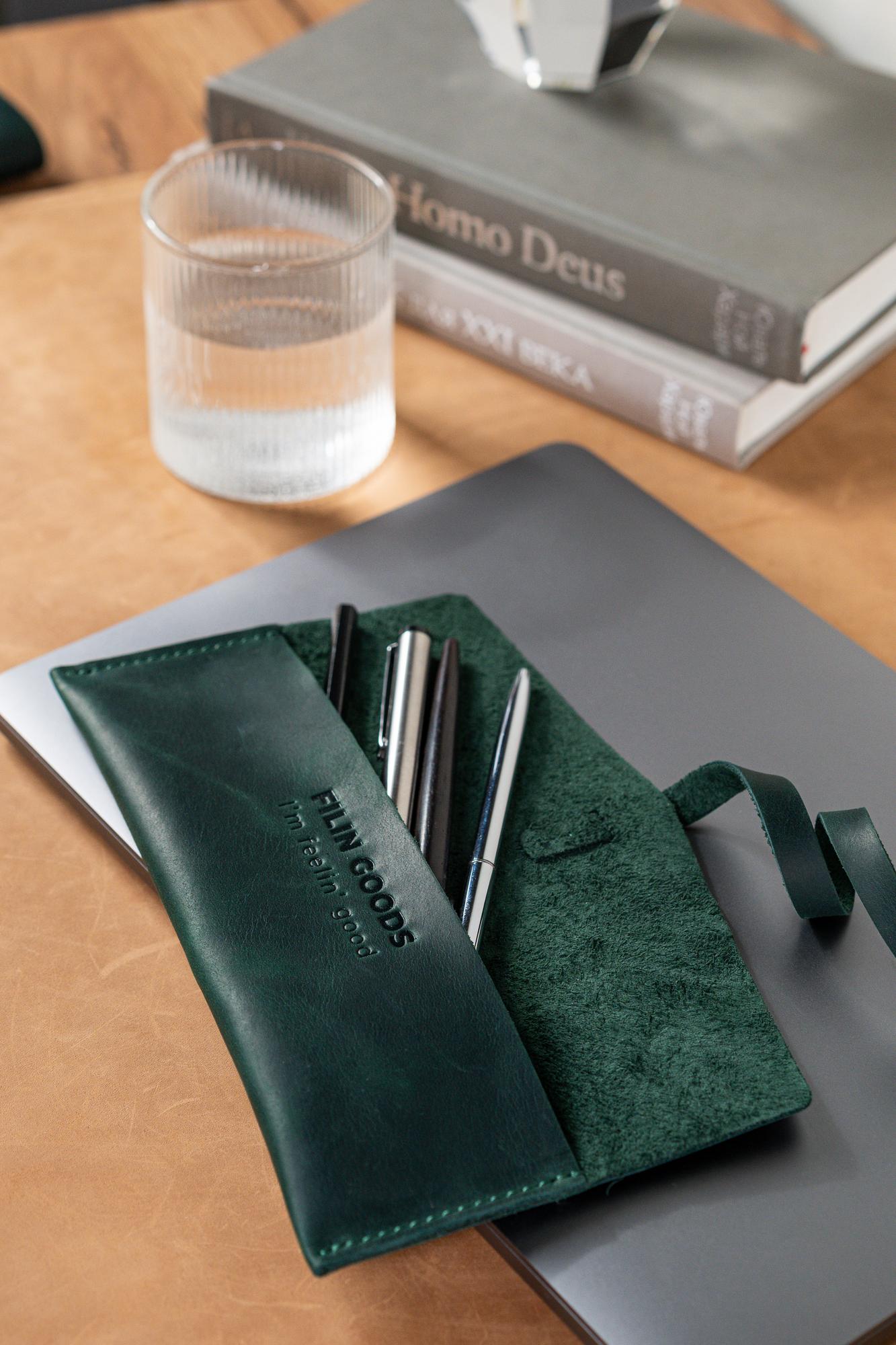 Пенал из натуральной кожи / Кожаный пенал для ручек, карандашей