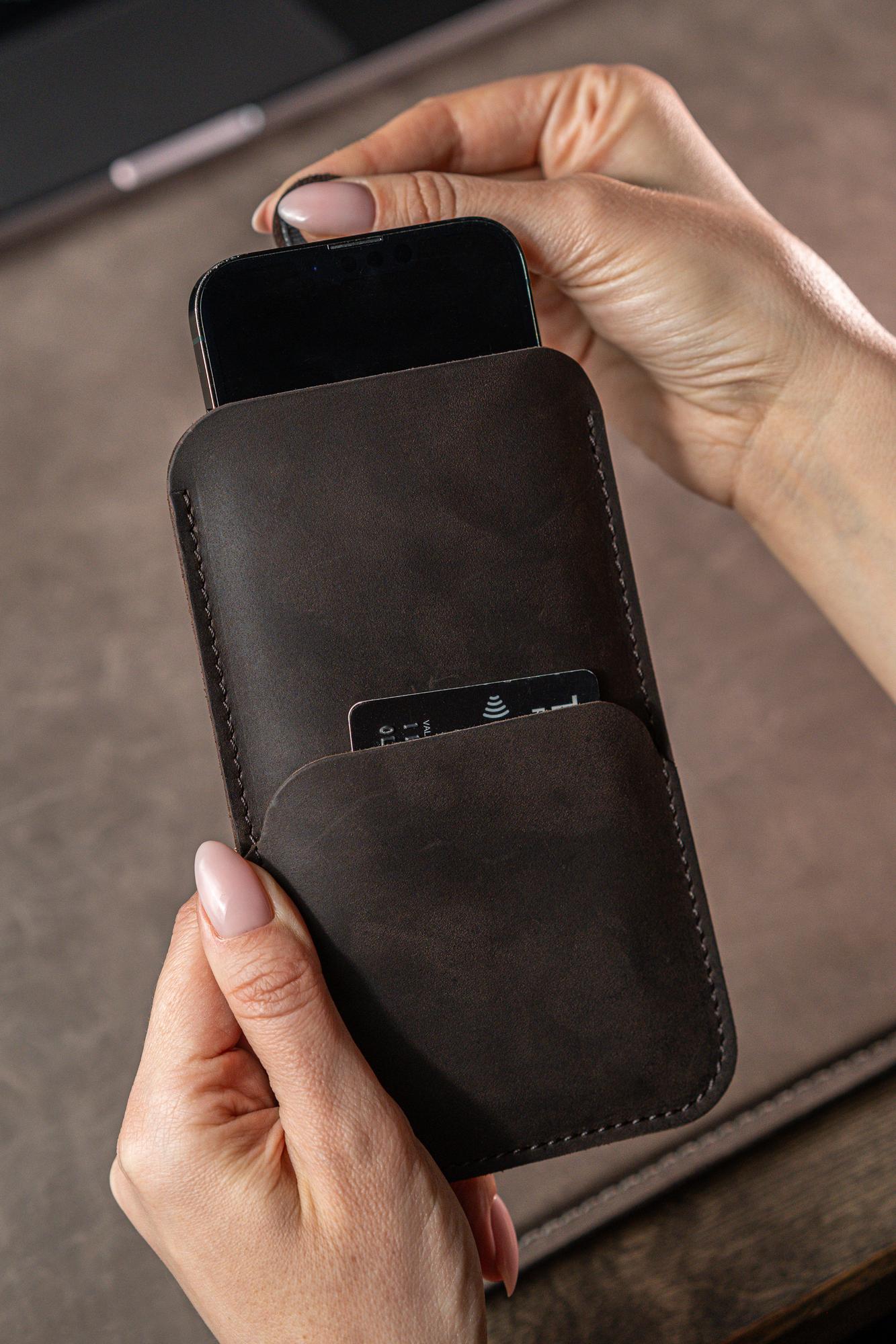 Кожаный чехол для телефона
