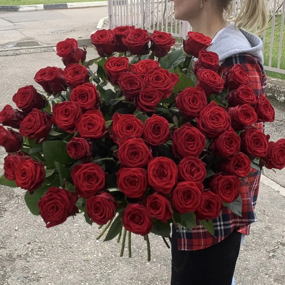 Букет из 51 красной розы