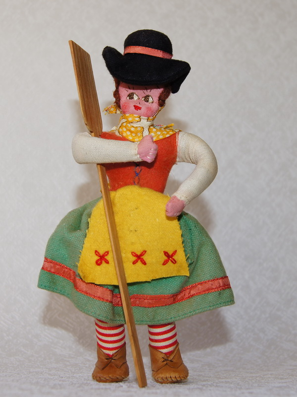 Старинная кукла Maria Helena, 18 см (700455)