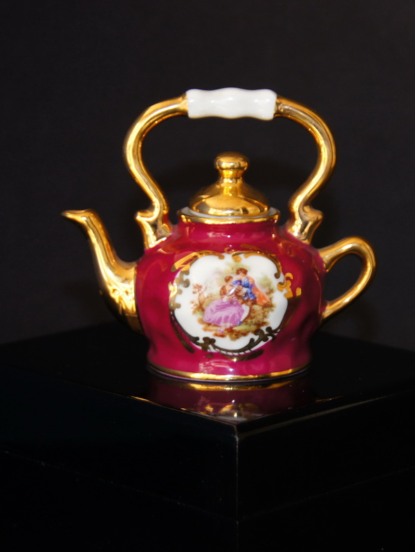 Миниатюрный чайник, фарфор, Лимож, 8 см, 170596