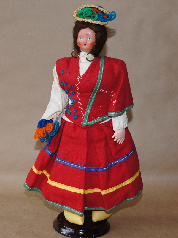 Кукла в национальном наряде, Мадейра, 33 см (2008760)