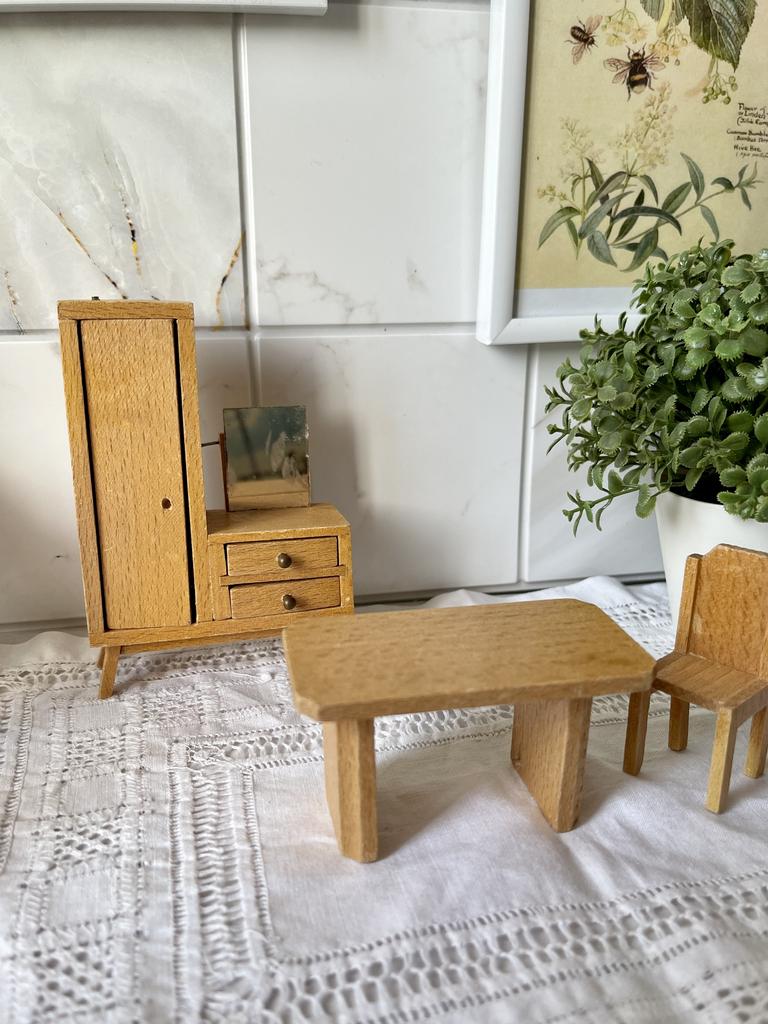 Мебель для кукол (1:12)